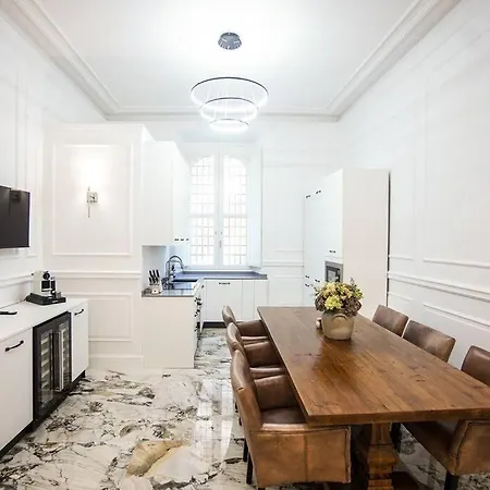 3 Bedroom Modern Luxury In