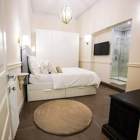3 Bedroom Modern Luxury In * Florence