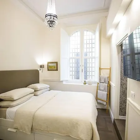 3 Bedroom Modern Luxury In Apartment