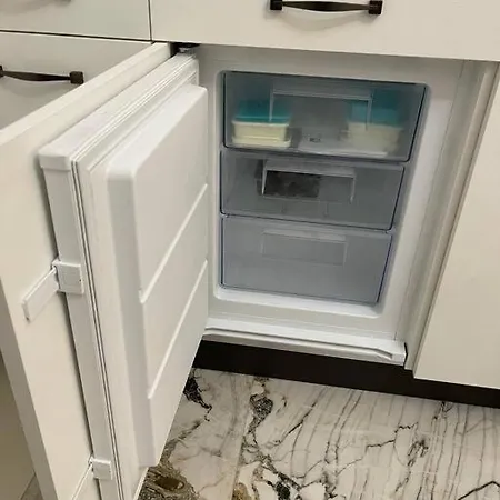 3 Bedroom Modern Luxury In דירה