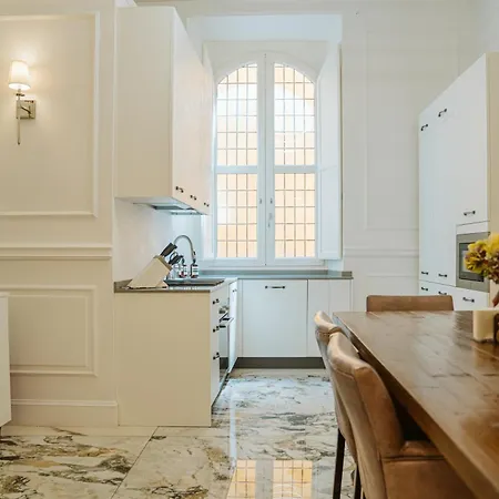 Apartamento Spadalux - 3 Bedroom 4 Bath Luxury